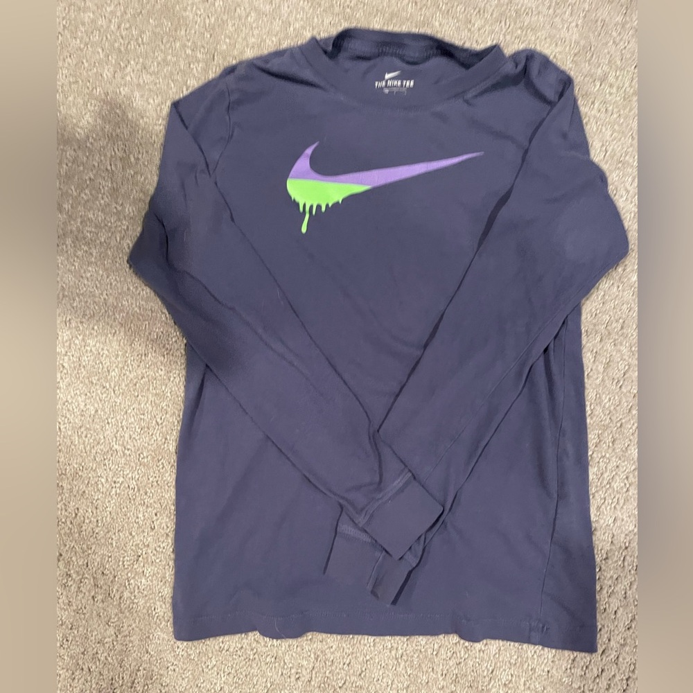 Nike Long Sleeve Youth LG